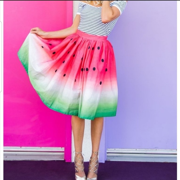 Boutique Dresses & Skirts - New Watermelon Printed Midi Box Pleat Skirt